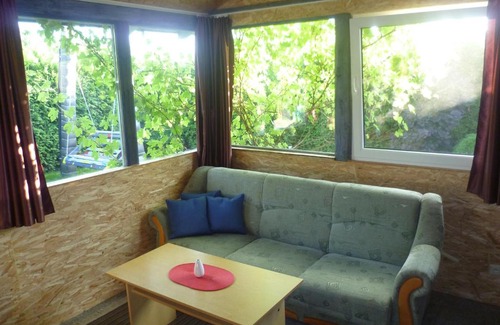 Lapalice House | Dom z widokiem na jezioro i domek nad jeziorem