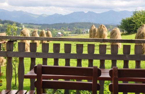 Czerwienne House | Dom z widokiem na Tatry