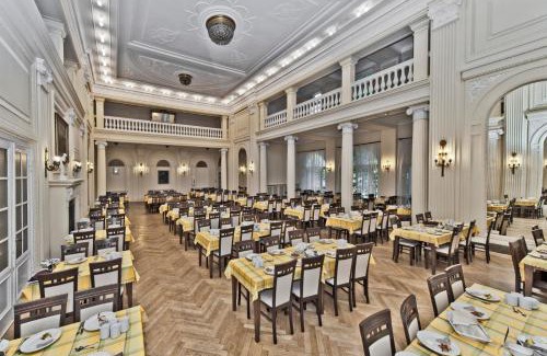Szczawno-Zdroj Resort | Dom Zdrojowy w Szczawnie - Zdroju