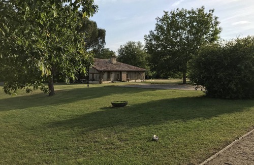 Marions House | Domain 26 people, heated swimming pool, jacuzzi and sauna.