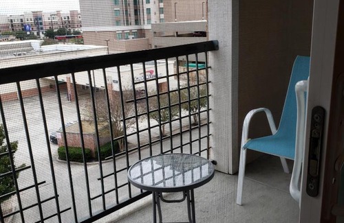 Texas Medical Center Apartment | Domain at Kirby