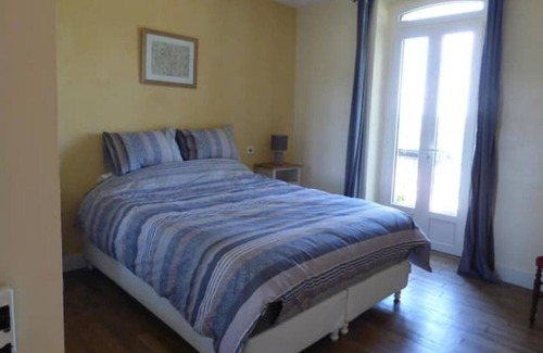 Saint-Pardoux-l'Ortigier Cottage | Domaine de Courolle, Piscine Interieure-spa-sauna