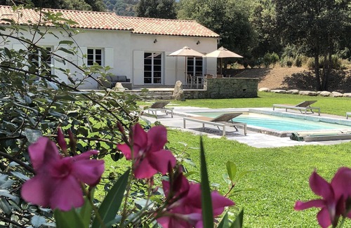 Corte Villa | Domaine de Bracciole CORTE villa, swimming pool, 20ha wooded park, river