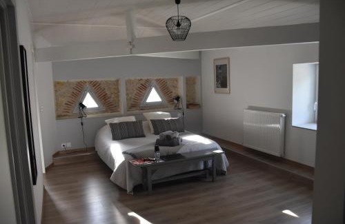 Dolmayrac Bed & Breakfast | Domaine de calbiac