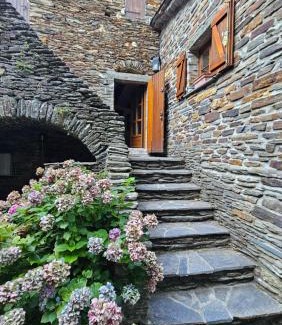 Saint-Hilaire-de-Lavit House | Domaine de la Mazière