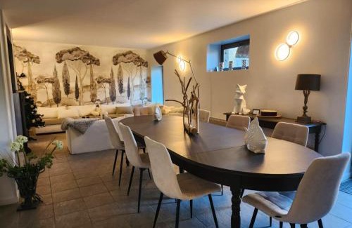 Saint-Hubert House | Domaine de Godchure - Gîte 11 pers & Spa