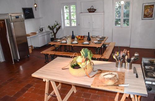 Issac House | Domaine de la Contie