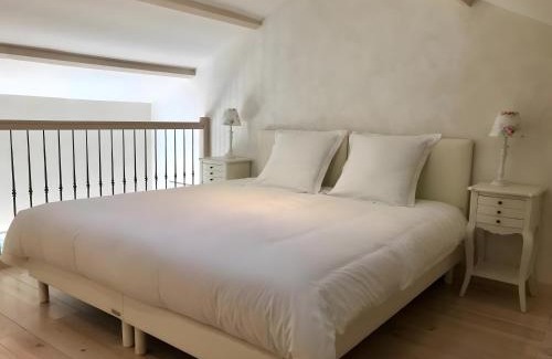 Thiviers House | Domaine De La Sablière