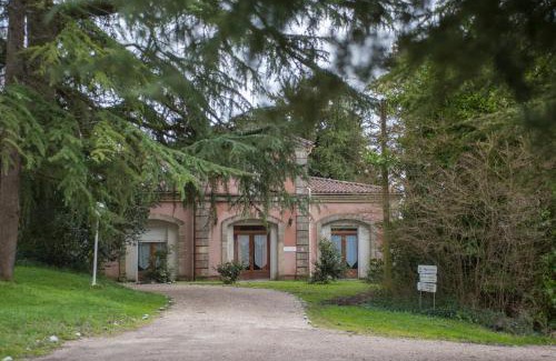 Laparade House | Domaine de Peyreguilhot