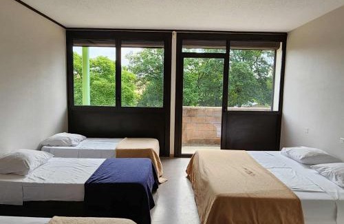 Saint-Amans-des-Cots Hotel | Domaine de Sangayrac