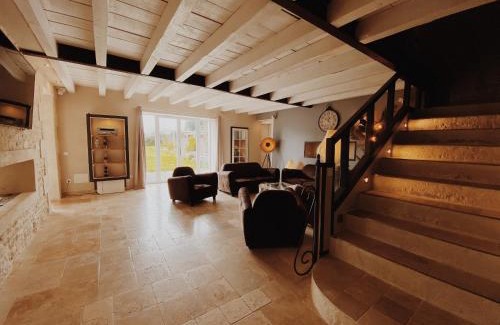 Prisse-la-Charriere House | Domaine de Saint Florent - Piscine & Spa