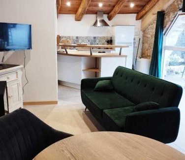 Le Caylar Apartment | Domaine de Servières - le Studio