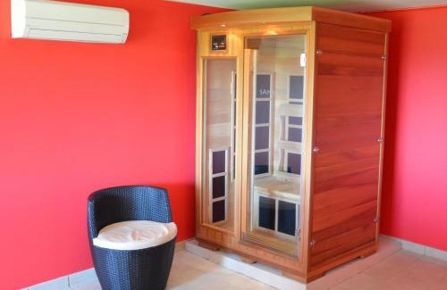 Ajat House | Domaine des Ormeaux