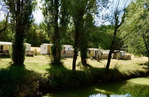 Prayssas House | Domaine du Lac de Neguenou * - Mobilhome PRIVILEGE - 2 bedrooms - 40m2 terrace included 5 people