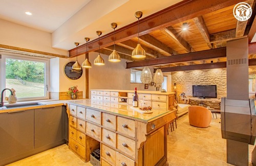 Volesvres House | Domaine du Vieux Moulin