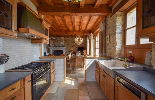 Saint-Medard-d'Excideuil RV Rental | Domaine d'Essendiéras