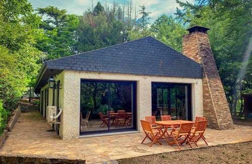Saint-Pierre-de-Frugie House | Domaine Privé au Coeur du Périgord Vert Avec Villa, Piscine, Étangs et Bois