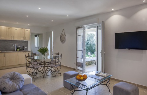 Barbaggio Apartment | Domaine Ghjulia - Casa Fiumorbu