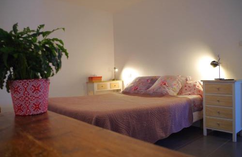 Lugny Bed & Breakfast | Domaine Joseph LAFARGE Wine Resort B&B