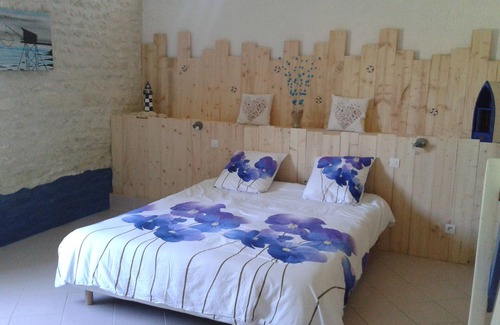 Chadenac House | Domaine L'Albizia