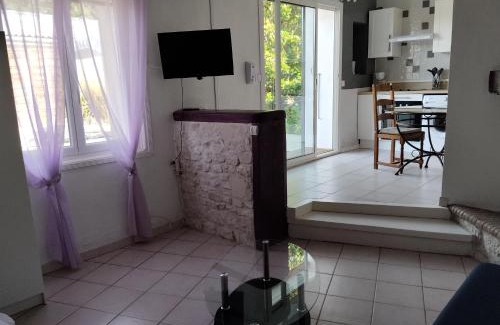 Chadenac Apartment | Domaine la belle charentaise