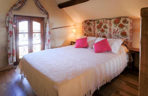 Toulon-sur-Allier House | Domaine La Carrière