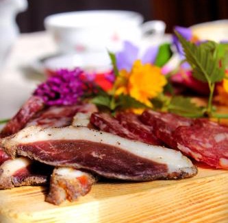Le Temple-sur-Lot Bed & Breakfast | Domaine La Gazaille de Camille