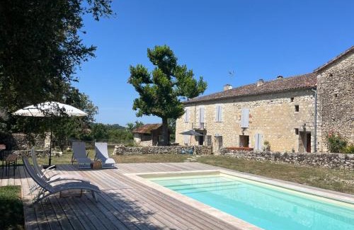 L'Isle-Bouzon Apartment | Domaine Lagarrière