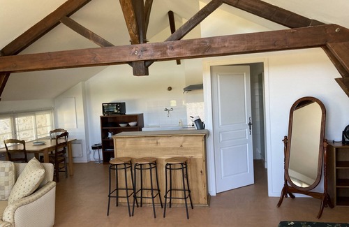 Lamothe-Montravel Apartment | Domaine le Mathelin - Studio Montravel - Un Séjour Dans les Vignobles
