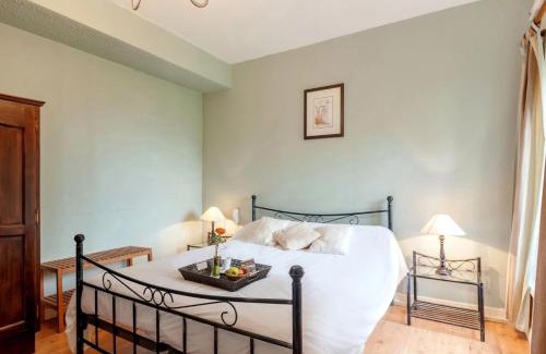 Chaumont-le-Bourg Hotel | Domaine Le Prieuré