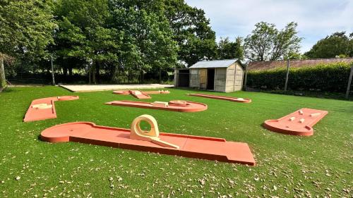 Marchesieux House | Domaine Les Fontaines