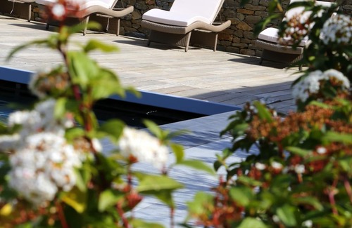 Fuveau Cottage | Domaine Rampale Lodge, heated swimming pool, between Aix-en-provence and Marseille