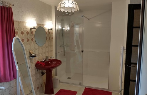 Aignan Hotel | Domaine Sainte Barthe - Painter's Room