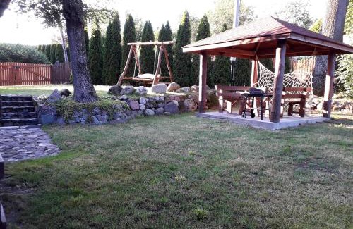 Warpuny House | Domek na Mazurach pod jesionami