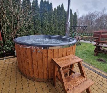 Podjazy House | Domek nad stawem z balią i sauną