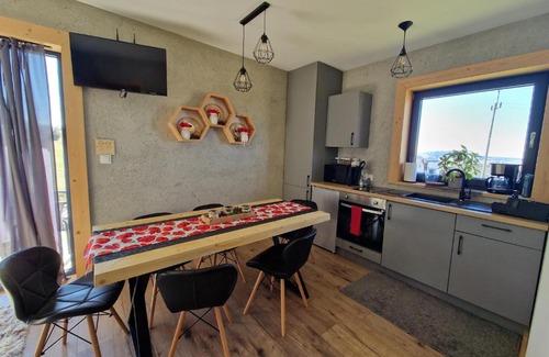 Czerwienne Apartment | Domek Pod Laskiem