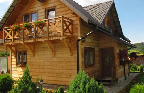Baligrod Ski Chalet | Domek Regionalny- bliźniak