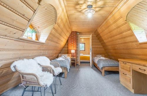 Bukowina Tatrzanska Ski Chalet | Domek SIUSTER z widokiem na góry - doskonała lokalizacja, niedaleko Term Bukovina!