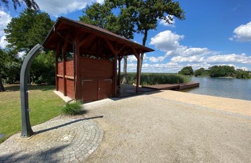 Sława House | Domek z prywatną plażą