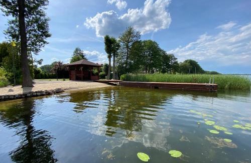Sława House | Domek z prywatną plażą