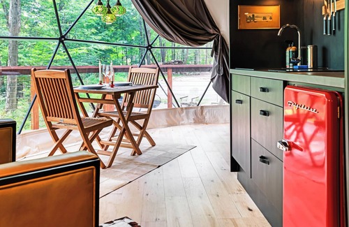 Swan Lake RV Rental | Domes at Catskills a lakefront glamping adventure for adults