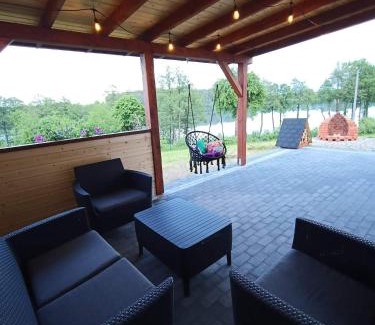 Faszcze House | Domki nad jeziorem