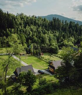 Milowka Ski Chalet | Domki z prywatną sauną- Na Szlaku