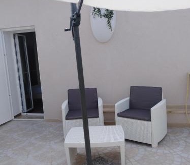 Canosa di Puglia Bed & Breakfast | DomuS al Corso B&B