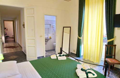 Montalbano Elicona Bed & Breakfast | Domus Aurea