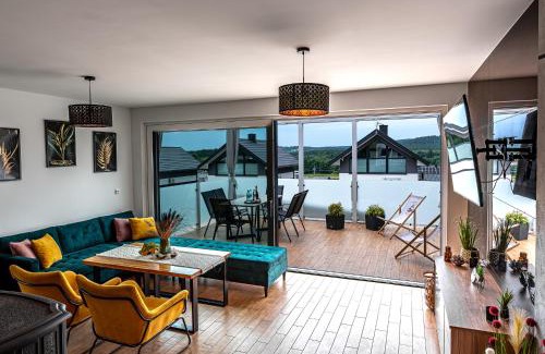 Zwierzyniec Villa | Domy na Roztoczu Aleja Lipowa B,G,J,K Sauna Jacuzzi