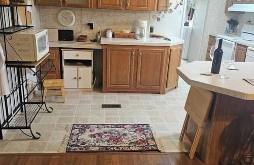 Doniphan House | Doniphan/Current River 3br/2ba Rural Getaway 50 acre Ryan's Ranch