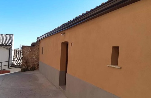 Strongoli Apartment | Donna Concetta Flat ♡ In Historic Building