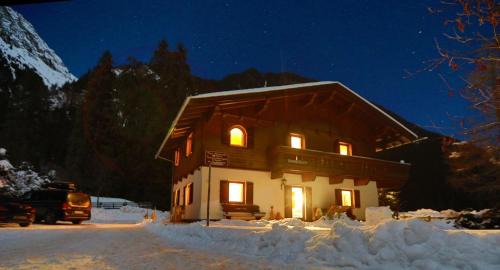 Neustift Im Stubaital Apartment | Donneralm
