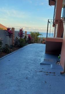 Ocho Rios House | DonPaul Get Away - 4 Bedrooms ensuite Ocean View